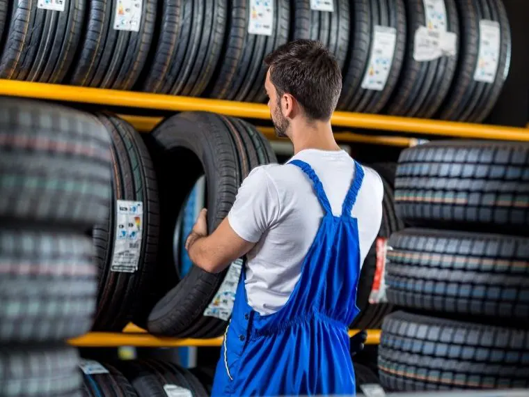 Toprakkale Oto Lastikçi